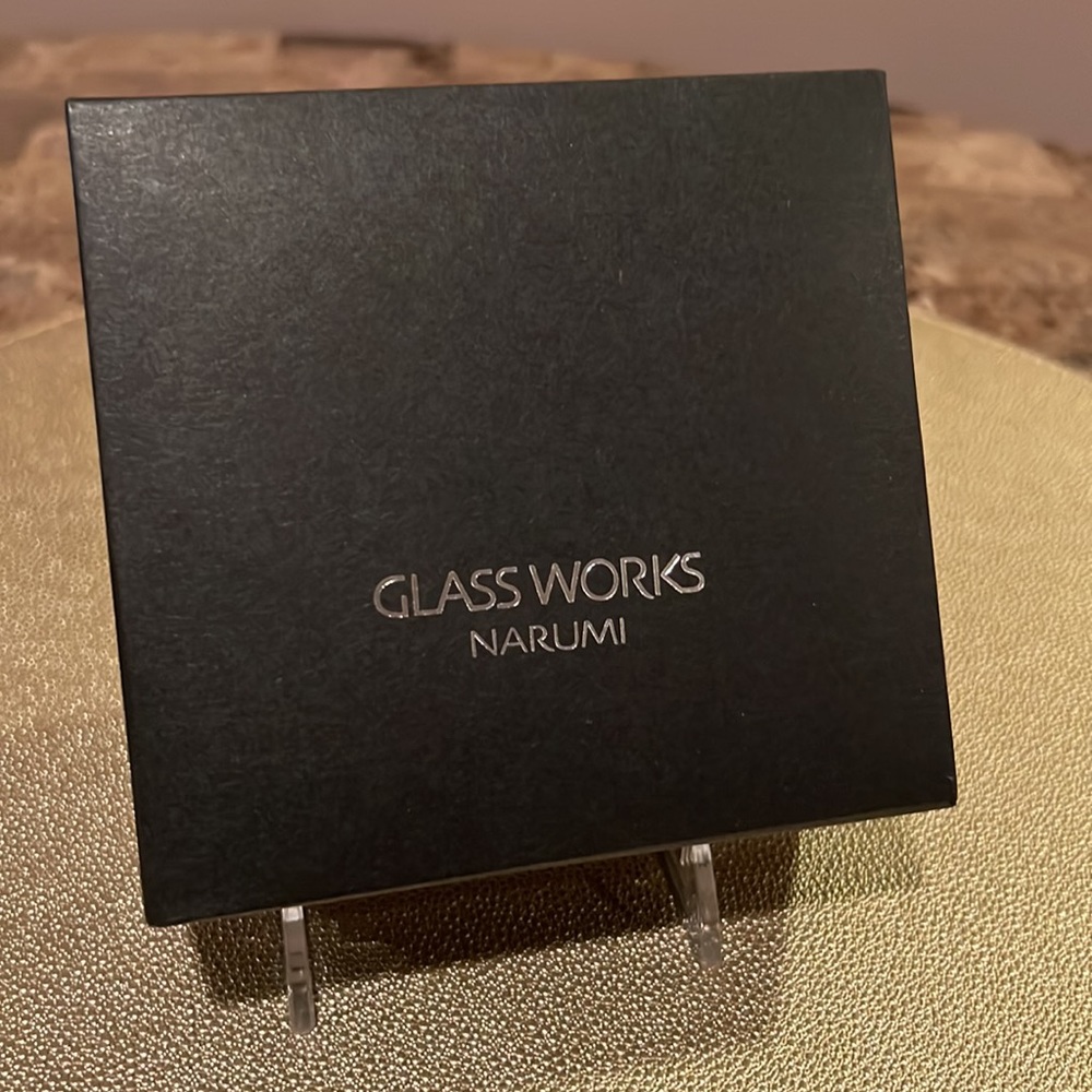 NARUMI Glass Works Table Clock - Picture 9 of 10